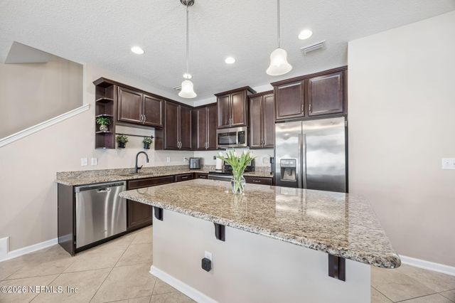 7100 CRISPIN COVE Drive, Jacksonville, FL 32258