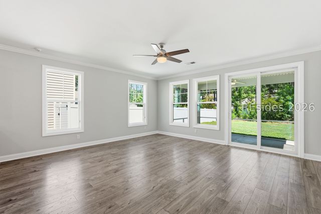 6 Stone Hearth Ct, Bluffton, SC 29909