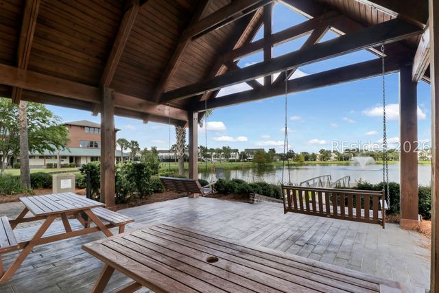 6 Stone Hearth Ct, Bluffton, SC 29909
