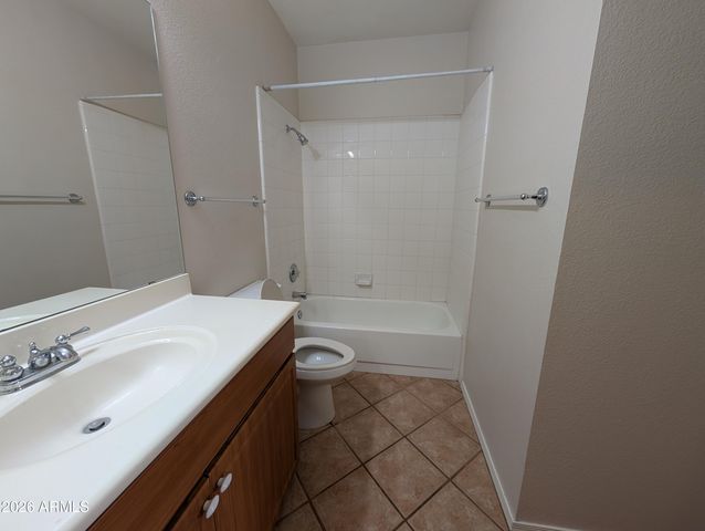 9600 N 96th Street Apt 124, Scottsdale, AZ 85258