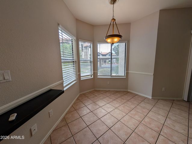 9600 N 96th Street Apt 124, Scottsdale, AZ 85258