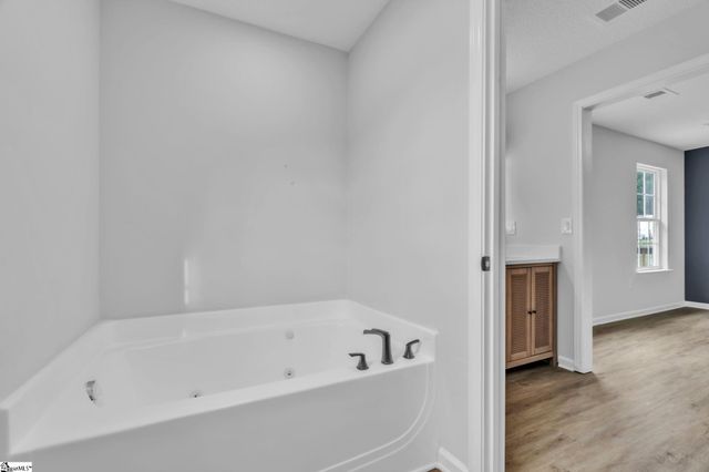 325 James Allgood Drive, Inman, SC 29349