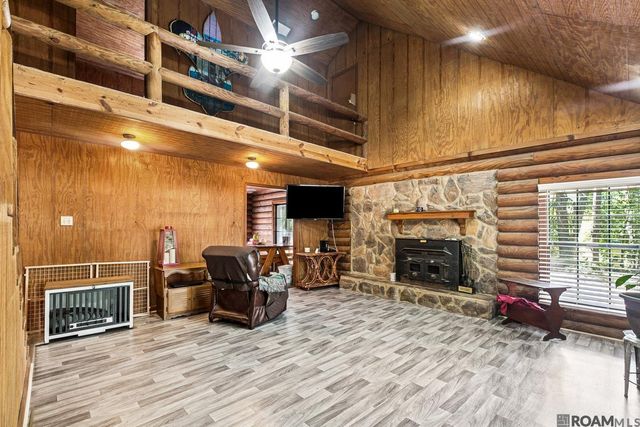 15336 Libra Ave, Pride, LA 70739