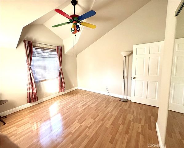 1539 N Roosevelt, Pasadena, CA 91104