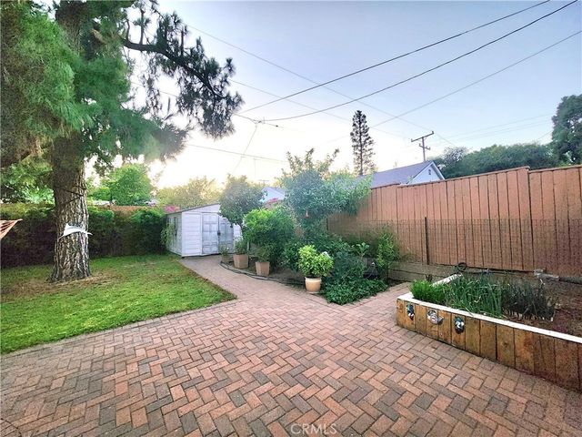 1539 N Roosevelt, Pasadena, CA 91104