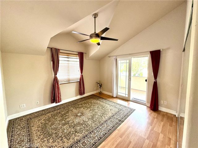 1539 N Roosevelt, Pasadena, CA 91104