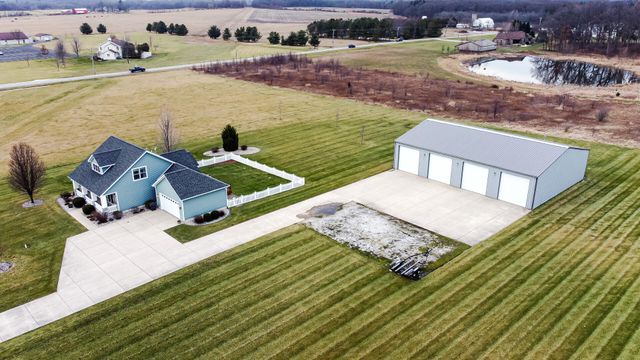 491 W Division Road, Valparaiso, IN 46385