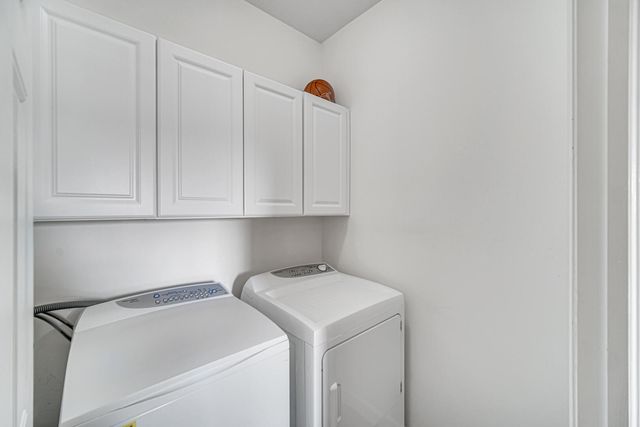 491 W Division Road, Valparaiso, IN 46385