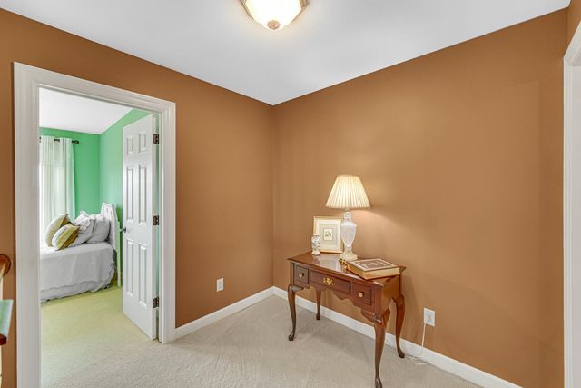 491 W Division Road, Valparaiso, IN 46385