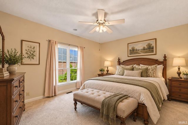 16 Flowermound Drive, West Lafayette, IN 47906