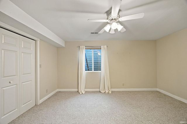 16 Flowermound Drive, West Lafayette, IN 47906