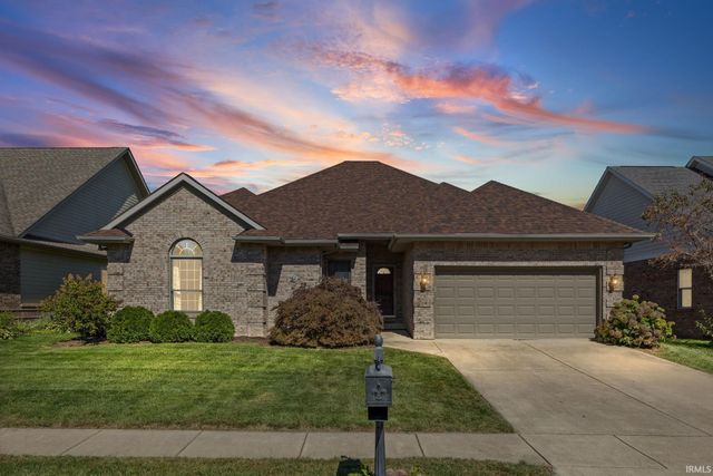 16 Flowermound Drive, West Lafayette, IN 47906