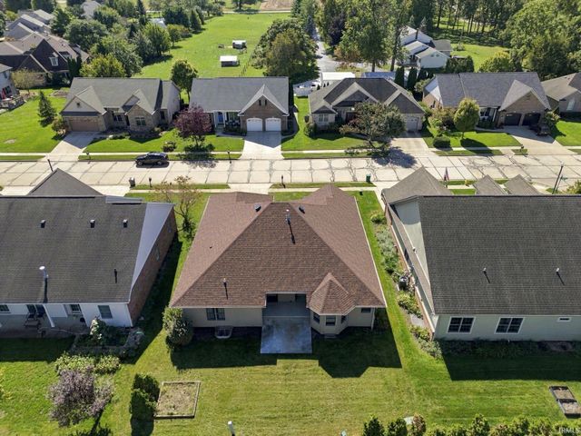 16 Flowermound Drive, West Lafayette, IN 47906
