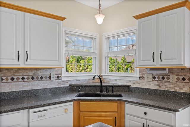 16 Flowermound Drive, West Lafayette, IN 47906