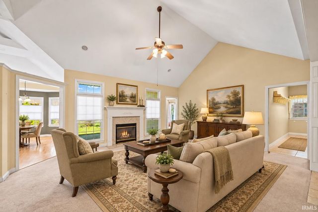 16 Flowermound Drive, West Lafayette, IN 47906