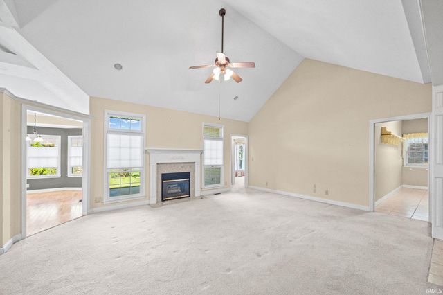 16 Flowermound Drive, West Lafayette, IN 47906