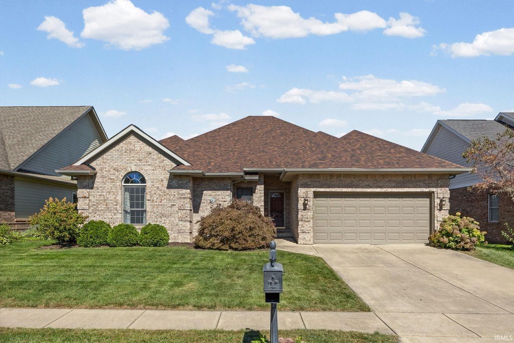 16 Flowermound Drive, West Lafayette, IN 47906