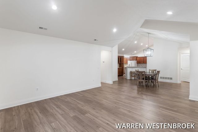 1213 Riverview Drive, Holland, MI 49423