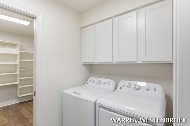 1213 Riverview Drive, Holland, MI 49423