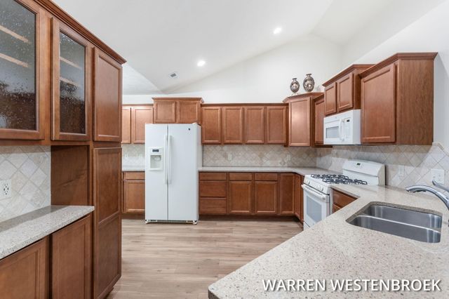 1213 Riverview Drive, Holland, MI 49423