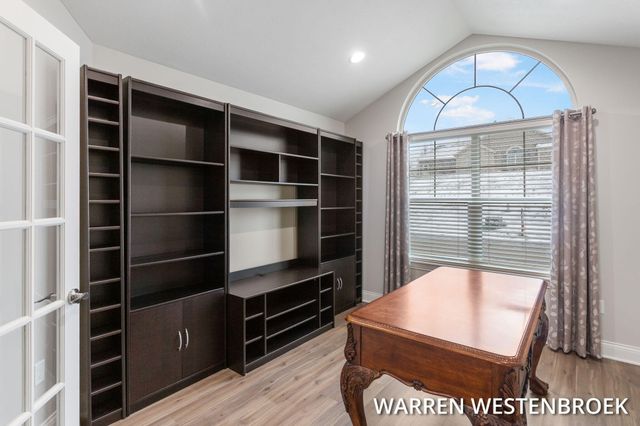 1213 Riverview Drive, Holland, MI 49423