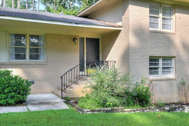 629 Canterbury Dr, Augusta, GA 30909
