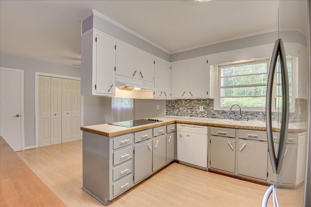 629 Canterbury Dr, Augusta, GA 30909