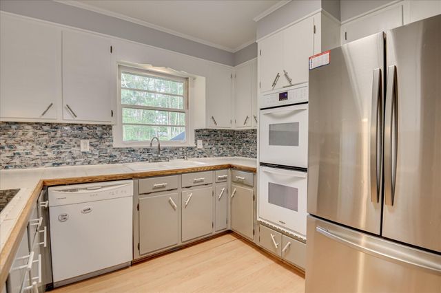 629 Canterbury Dr, Augusta, GA 30909