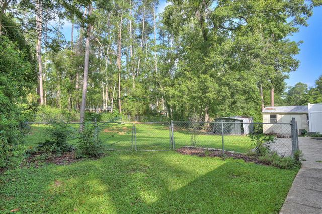 629 Canterbury Dr, Augusta, GA 30909