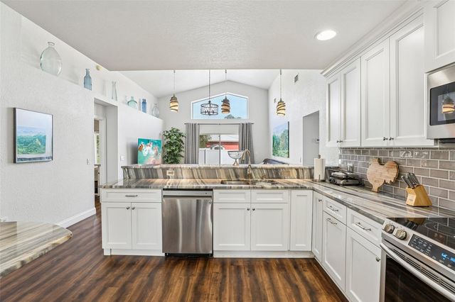 1210 WATERFORD DRIVE, Lakeland, FL 33803