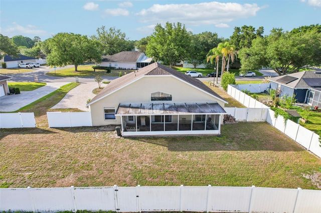 1210 WATERFORD DRIVE, Lakeland, FL 33803