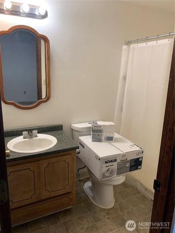 1513 NE 142nd Court, Vancouver, WA 98684