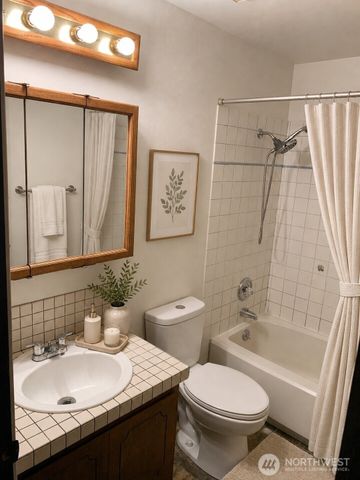 1513 NE 142nd Court, Vancouver, WA 98684
