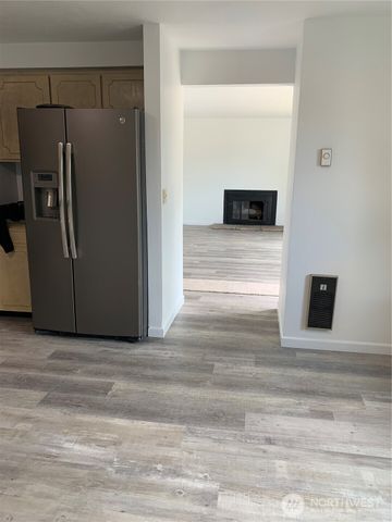 1513 NE 142nd Court, Vancouver, WA 98684