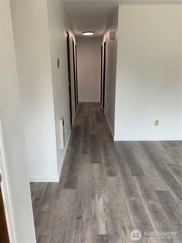 1513 NE 142nd Court, Vancouver, WA 98684