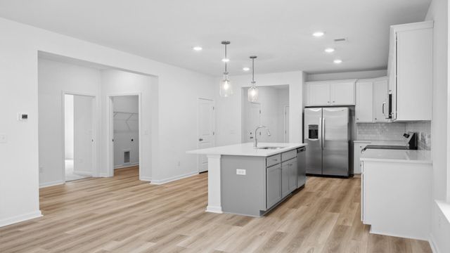 448 Cadbury Loop, Summerville, SC 29486