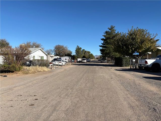 3575 E Devlin Avenue, Kingman, AZ 86409