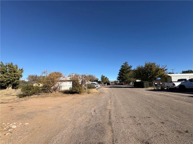 3575 E Devlin Avenue, Kingman, AZ 86409
