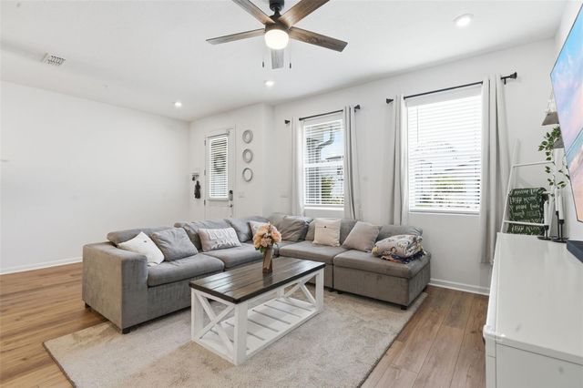 11429 SUNSAIL AVENUE, Orlando, FL 32832