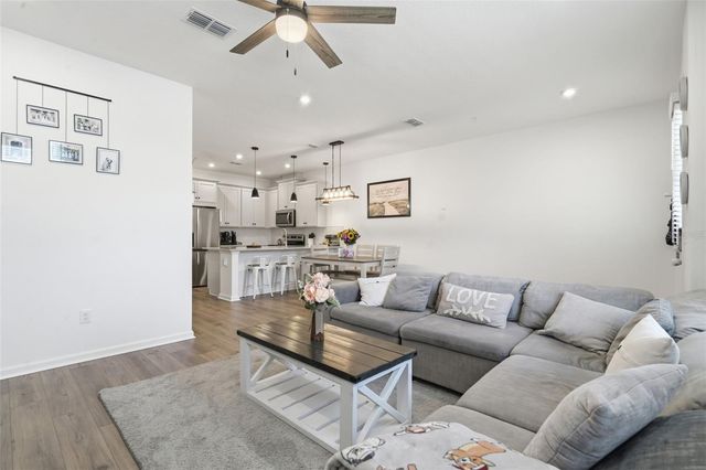 11429 SUNSAIL AVENUE, Orlando, FL 32832