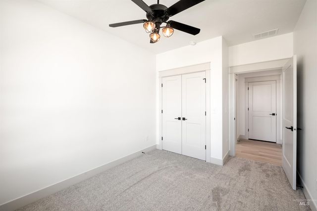 435 E Elaine Ct, Nampa, ID 83686