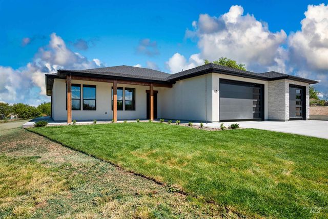 435 E Elaine Ct, Nampa, ID 83686