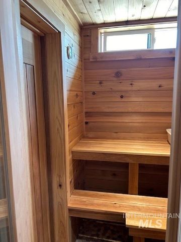 435 E Elaine Ct, Nampa, ID 83686