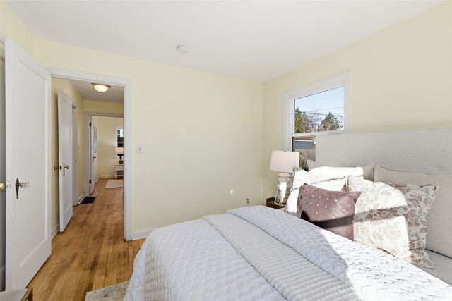 7936 35th Avenue SW, Seattle, WA 98126