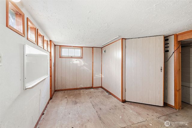 7936 35th Avenue SW, Seattle, WA 98126