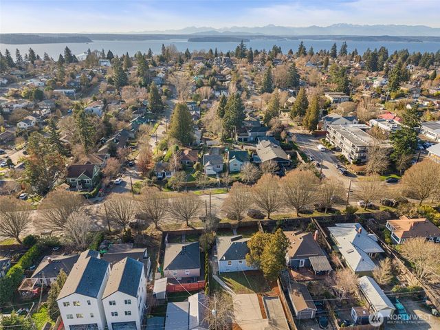 7936 35th Avenue SW, Seattle, WA 98126