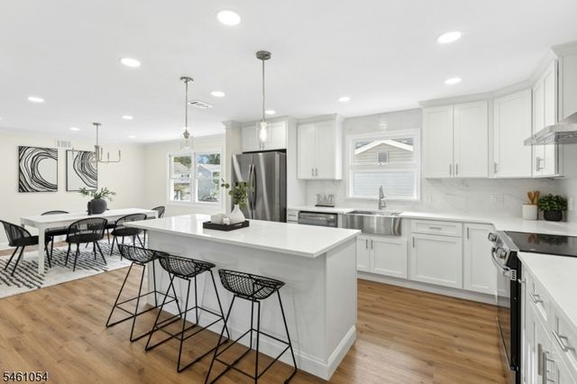 12 Dorchester Ave, Cranford Twp., NJ 07016