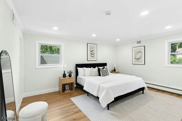 12 Dorchester Ave, Cranford Twp., NJ 07016