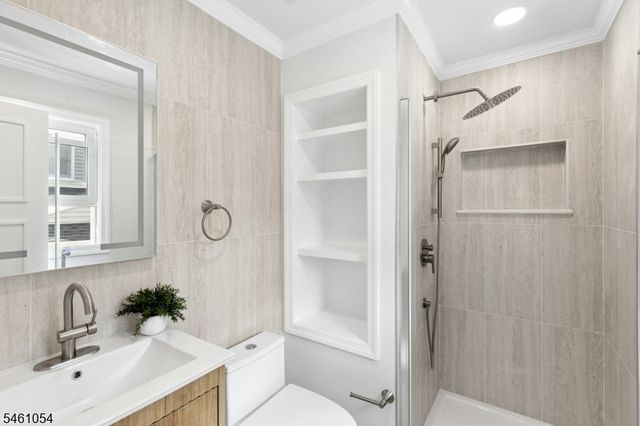 12 Dorchester Ave, Cranford Twp., NJ 07016
