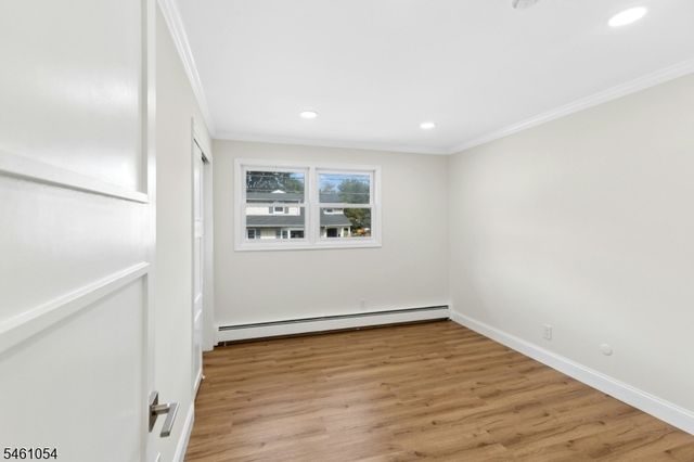 12 Dorchester Ave, Cranford Twp., NJ 07016